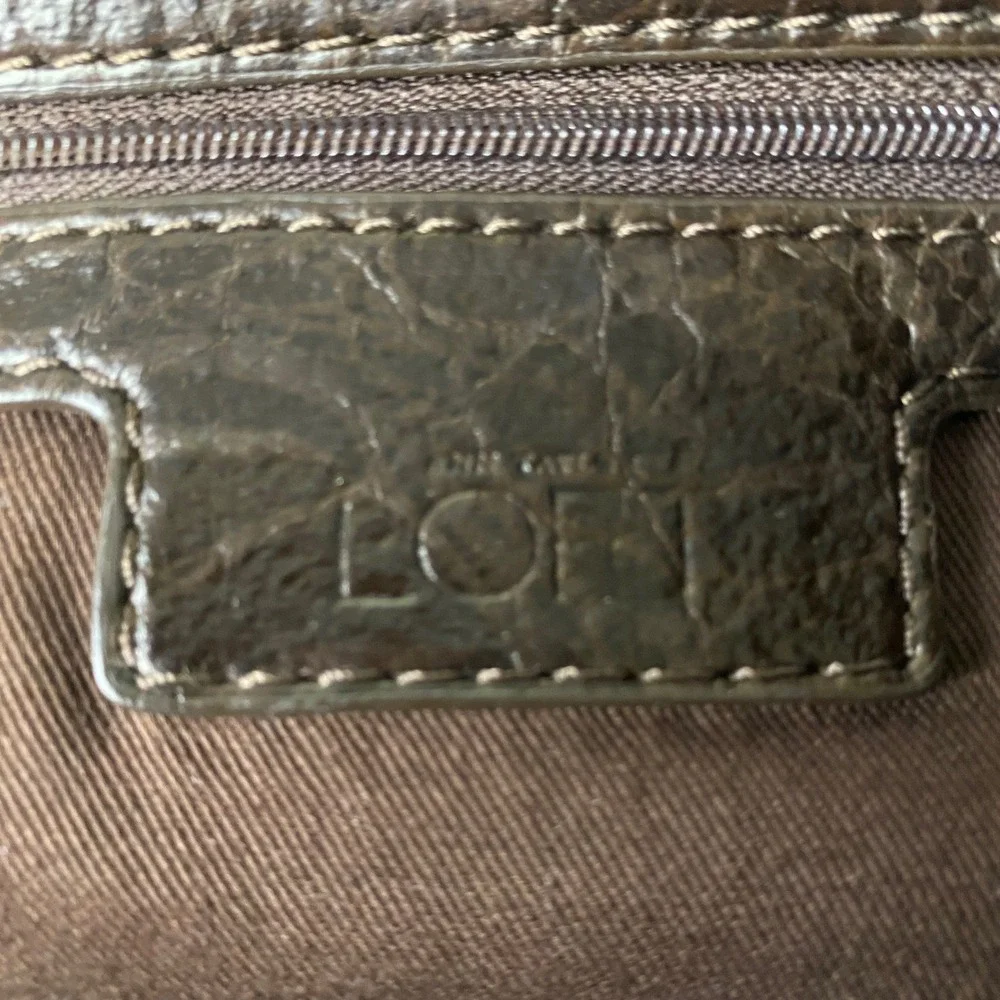 Ann Taylor Loft Faux Croc Embossed Tote Bag‎ Brown Rounded Handle Stud Accents